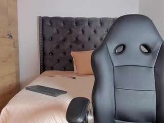 Luna live cam preview