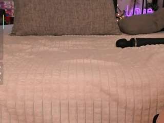 mirthgrave live webcam show