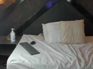 talia-florez live cam preview