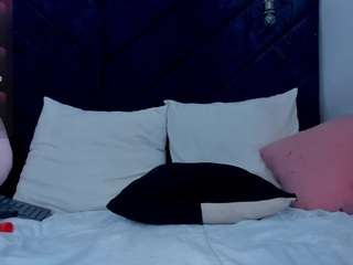 vicky castillo live webcam show