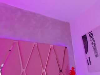 alannablair Live Webcam on CamSoda