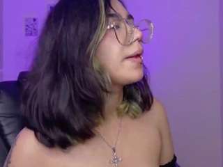 Aleja-storm live webcam show