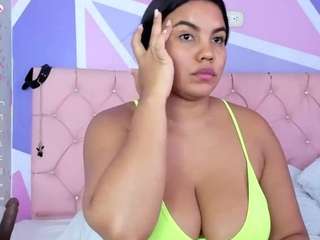 angie-bigass