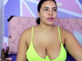 angie-bigass