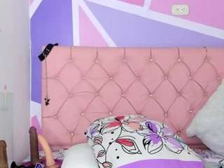 angie-bigass