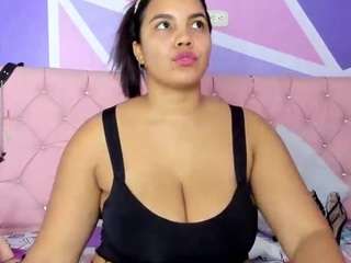 angie-bigass