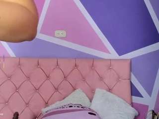 angie-bigass