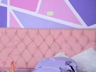 angie-bigass