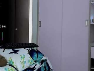 angie-bigass