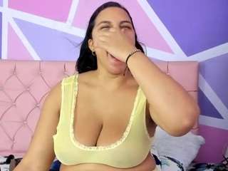 angie-bigass