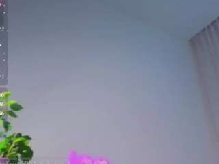 Eva live webcam show