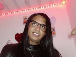le modèle emilyadams6 est en webcam porno dans un show sur le site camsoda, il possède les tags suivants: anal toys,hazel eyes,tiny tits,spank,spanish,orgasm,no smoking,nipple piercings,indian,fetish,average,english,drinking,dirty talk,black hair,big cock,big balls,bdsm,hd
