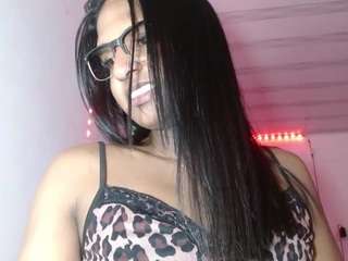 emilyadams6 live webcam show