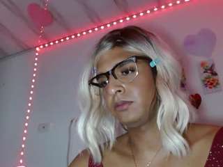 emilyadams6 live webcam show