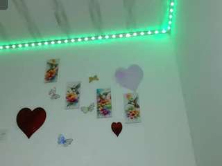 emilyadams6 live webcam show