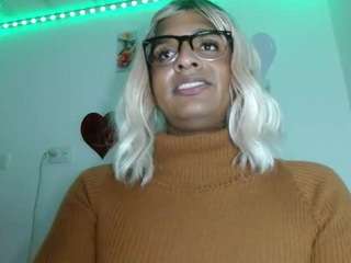 Emilyadams6 live webcam show