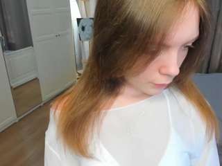 IsauraBrassil live webcam show