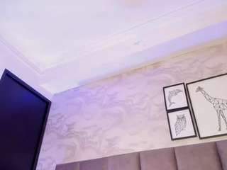 lakshmi77 live webcam show