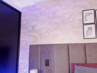 lakshmi77 live webcam show