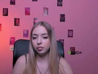 lyra-desire live webcam show