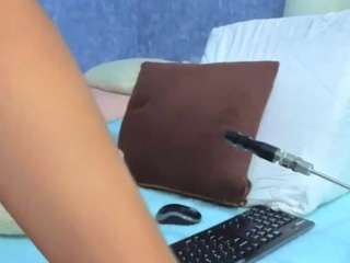 malia-fooxx live webcam show
