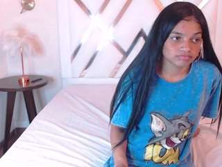 michellebronx's live room