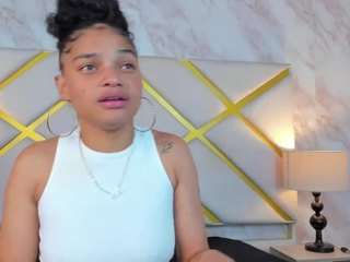 michellebronx live webcam show