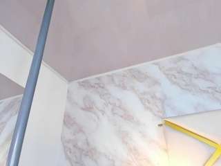 MichelLebronX live webcam show