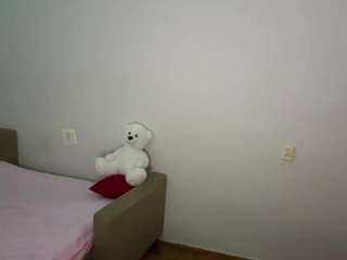 nessyhereismessy's live room
