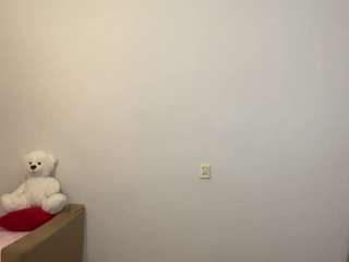 Alisa live cam preview