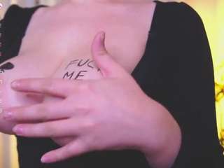 oopsieboobsie live webcam show