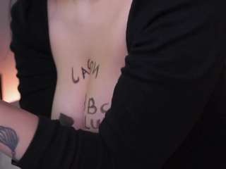 oopsieboobsie live cam preview