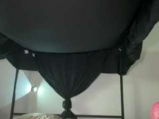 pisceskitty webcam model