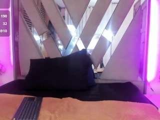 casey-lorens Sex Cam Show