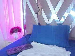 casey-lorens Sex Cam Show