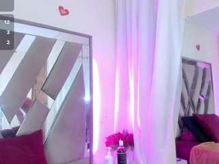 casey-lorens live webcam show