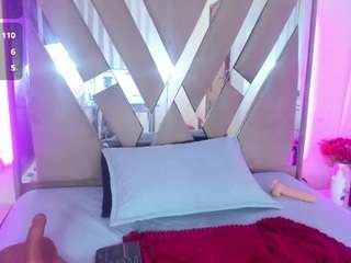 casey-lorens live webcam show