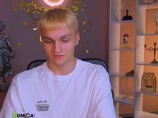Colin-storm's cam show statistics and live stream