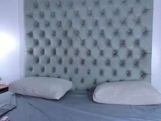 dapnne-ross Live Webcam on CamSoda