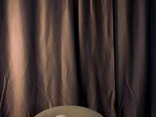 Agnes live webcam show
