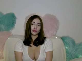 kaylehoney