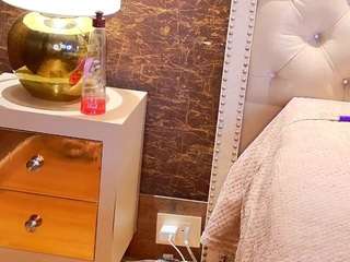 kiara-layla Sex Cam Show