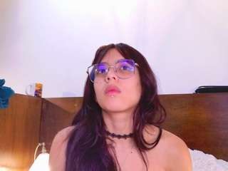 kiara-layla live webcam show