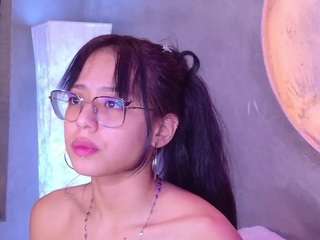 kiara-layla live cam preview