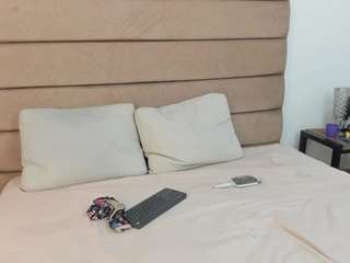 laurent-moore live cam