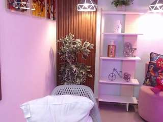 lucy-greey live webcam show