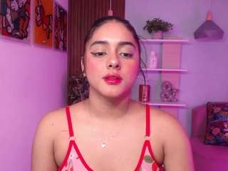Lucy-Greey live webcam show