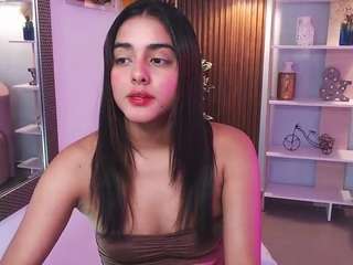 Lucy-Greey live cam preview