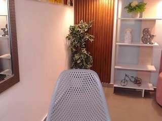 Lucy-Greey live cam preview