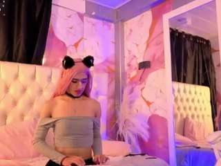 luna-issy live webcam show